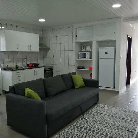 Casa Da Sogra - 3 Apartment Faja Grande