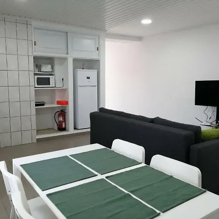 Casa Da Sogra - 3 Apartment *